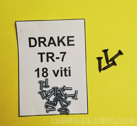 Photo 1 - Annonce radioamateur 404603 - 18 + 4 vis pour les capots et façade du Drake TR-7