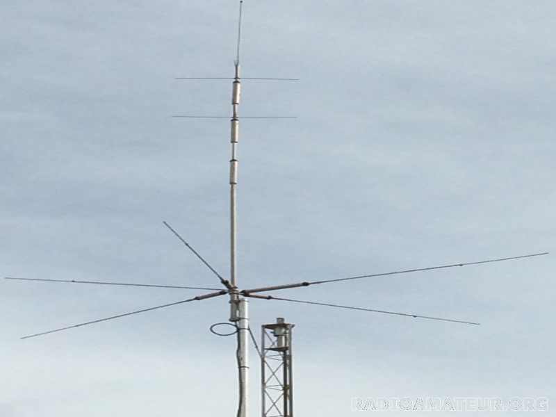 Photo 1 - Annonce radioamateur 405588 - Antenne Diamond CP6