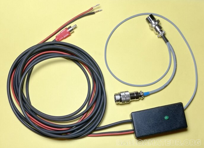 Photo 1 - Annonce radioamateur 405416 - Câble interface OPTO commutation lineaire de Yaesu FT-7B