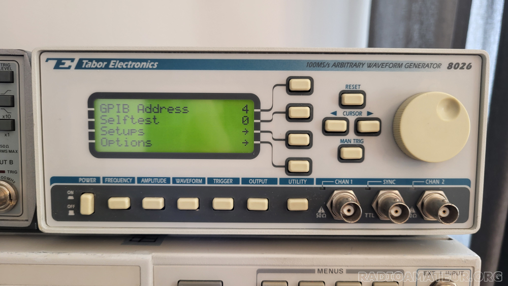 Photo 1 - Annonce radioamateur 407191 - Générateur de fonctions arbitraires Tabor Electronics 8026