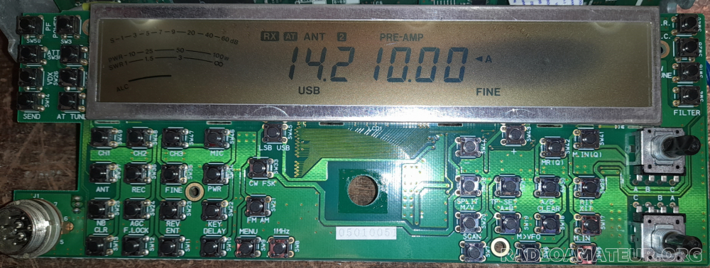 Photo 1 - Annonce radioamateur 404252 - Kenwood  SAV pour TS-570D ou TS-570DG -  LCD unit