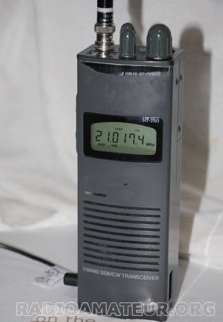 Photo 1 - Annonce radioamateur 405617 - Recherche : Talkie-walkie décamétrique