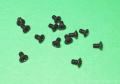 13 vis neuves pour les capots du Yaesu FT-857