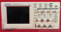 Recherche : Utilisateur oscilloscope Tektronics TDS220