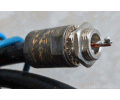 Traversée de paroi prolongé par coaxial avec fiche