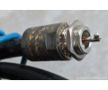 Traversée de paroi prolongé par coaxial avec fiche